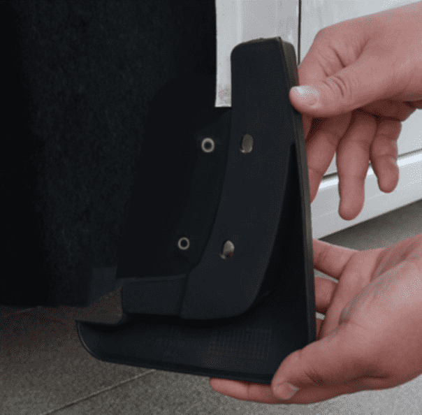 Xevaban.com ở 214 Giải Phóng là đơn vị chuyên cung cấp phụ kiện oto, đồ chơi oto, đồ chơi byd dolphin, phụ kiện byd dolphin, xevaban, 214 giải phóng, chắn bùn byd dolphin, miếng chắn bùn byd dolphin, chắn bùn bánh xe byd dolphin.